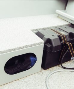 Alumacraft v16 båt förvaring batteri