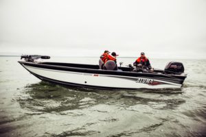 competitor 205 tiller alumacraft boat båt